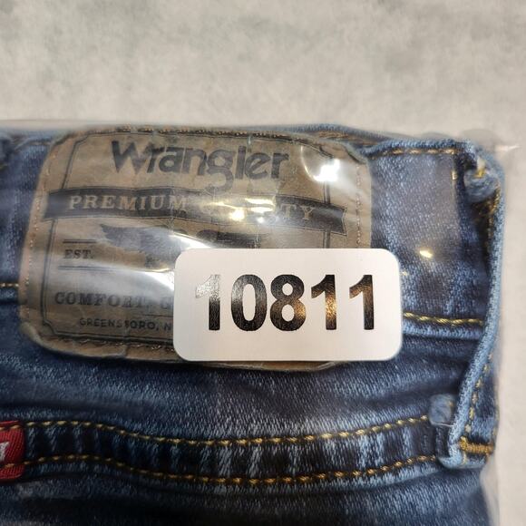 Wrangler Jeans Mens 34x29 Blue Relaxed Boot Premium Quality Denim Comfort Fit - Picture 9 of 9